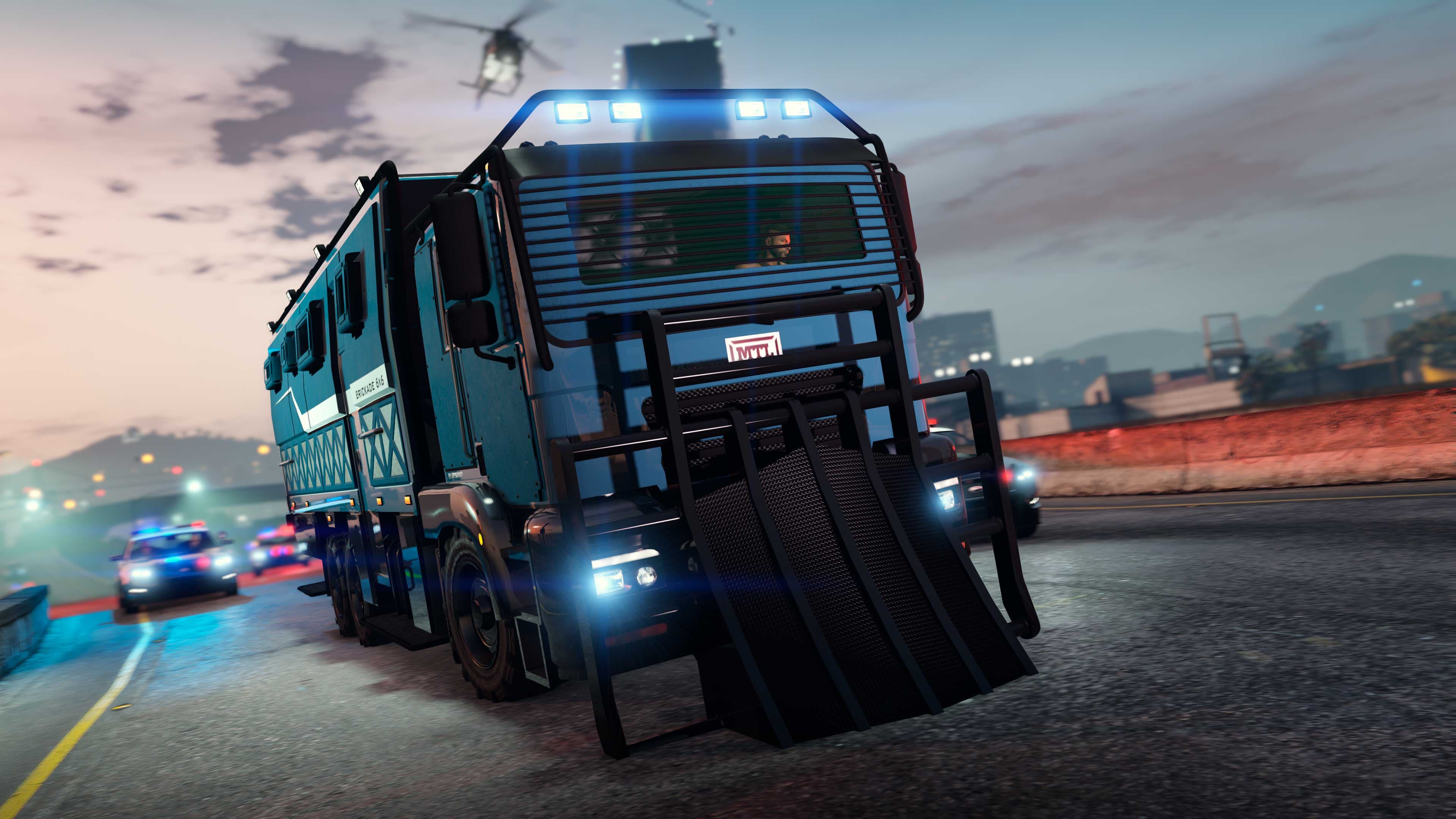 GTA Online, Official